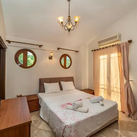 Villa Sun 12 *